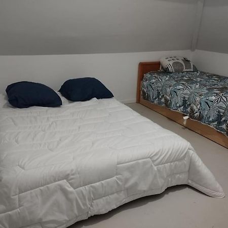 Апартаменты Agreable Maison Avec Parking Gratuit Амьен Экстерьер фото